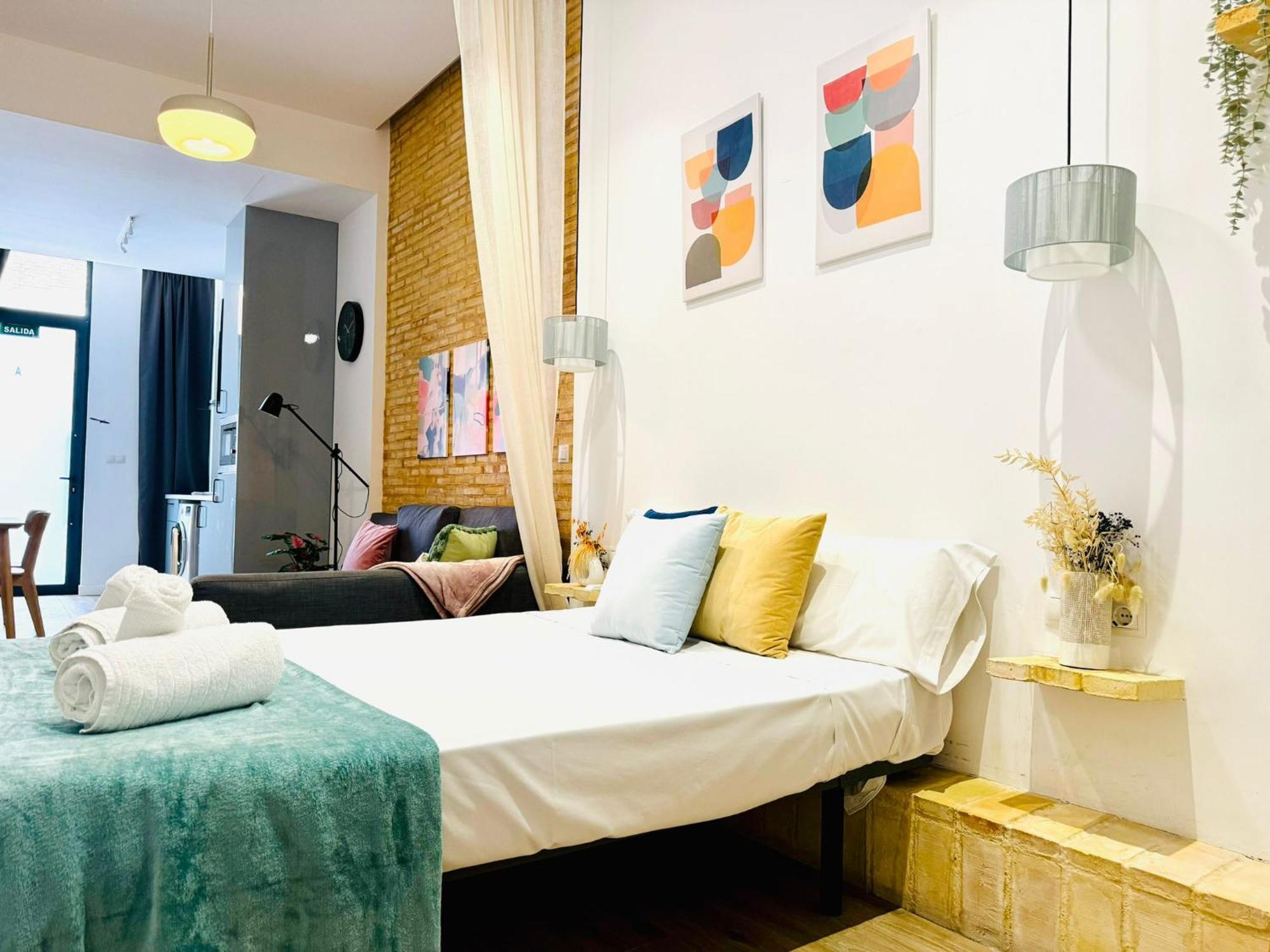 Relaxing Beachside Cabanyal Loft บาเลนเซีย ภายนอก รูปภาพ