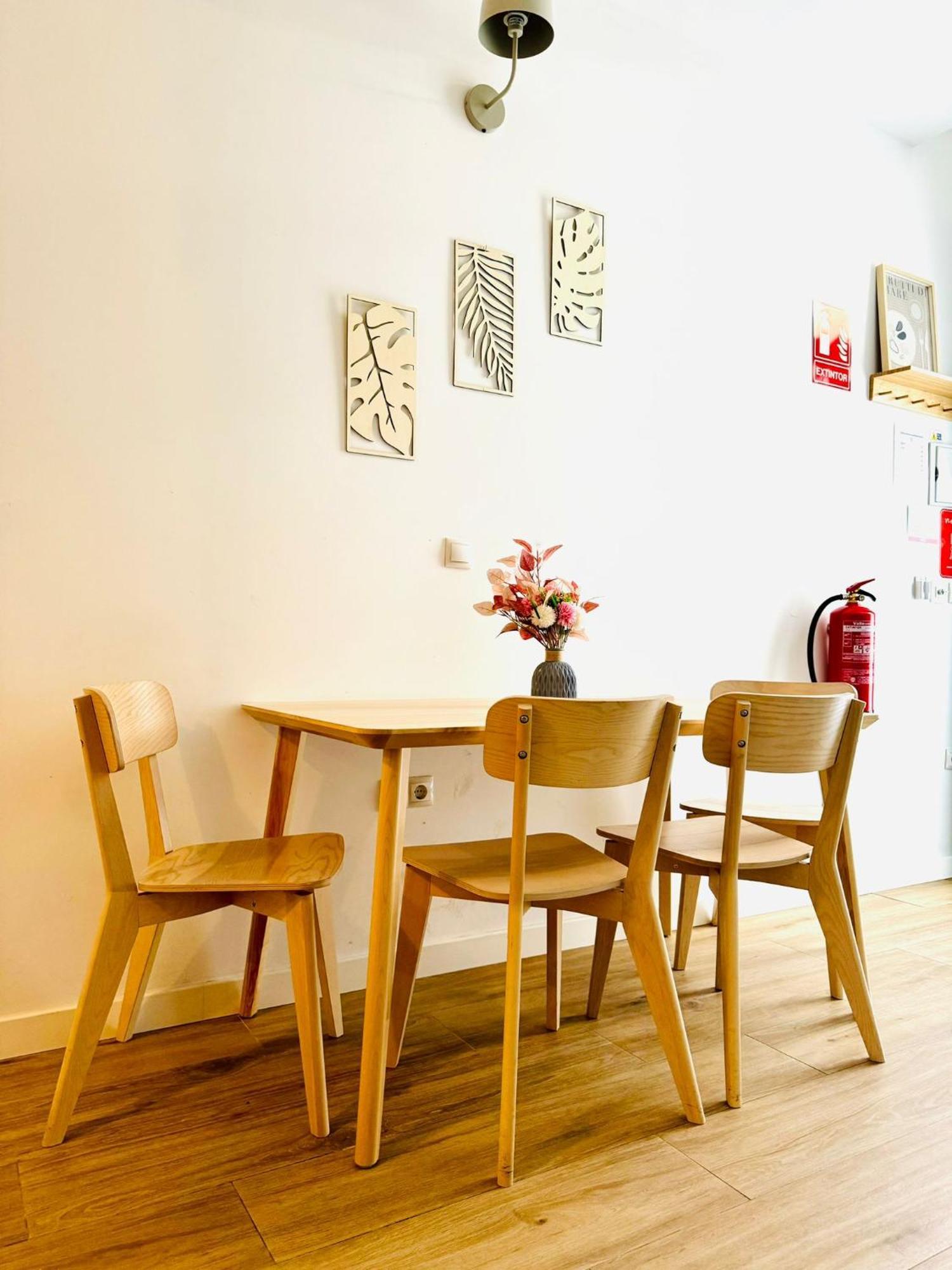 Relaxing Beachside Cabanyal Loft บาเลนเซีย ภายนอก รูปภาพ